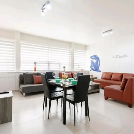 Pennsylvania Wtc High End 1Parking/2Br/2Ba